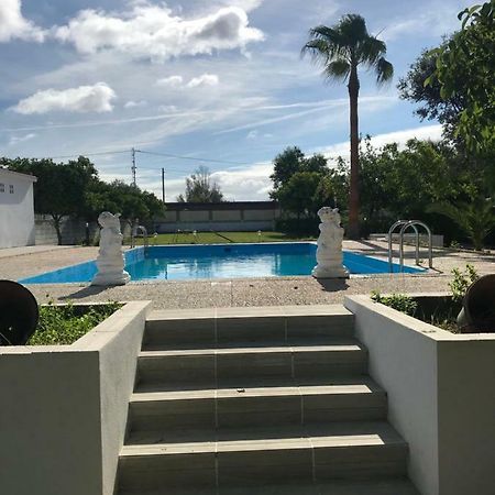 Villa Pilonga Dos Hermanas Buitenkant foto